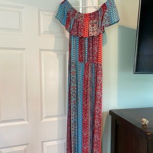 Off the Shoulder Maxi Dress